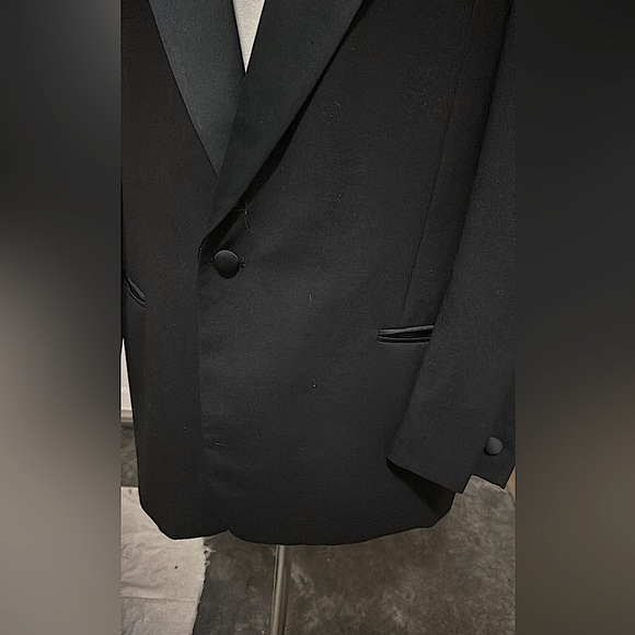 Tuxedo Jacket custom for my father worn once. Worn to the SAG awards - Picture 1 of 8